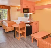 H3 Inn & Suites - LAX Airport - Los Angeles hotel detail image 7