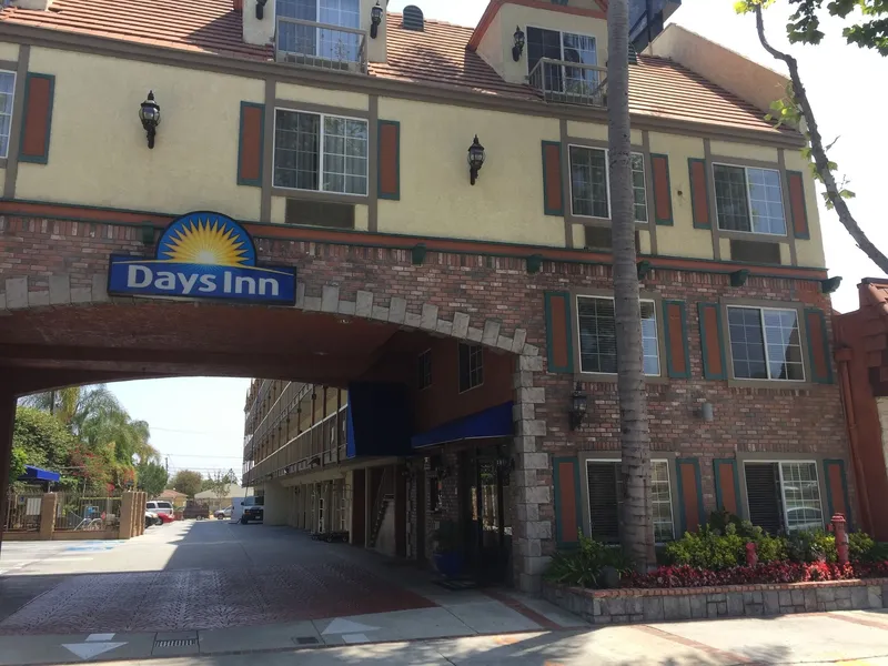 Days Inn by Wyndham Los Angeles LAX/South Bay/Beach City LA hotel detail image 2