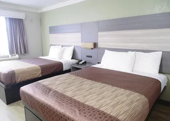 Americas Best Value Inn-Rialto hotel thumbnail 6