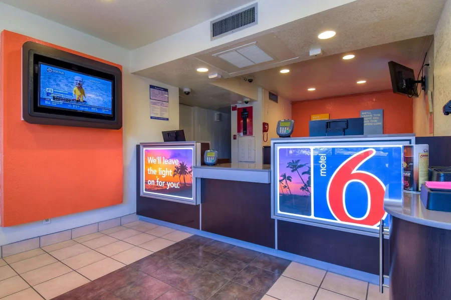 Motel 6 Riverside West - Jurupa Valley hotel detail image 6
