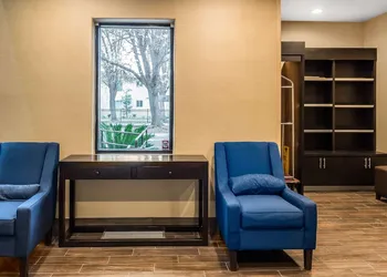 Comfort Suites San Jose Airport hotel thumbnail 3