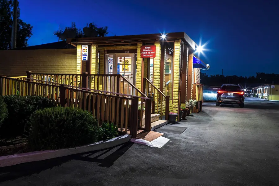 Hitching Post Studios Inn hotel detail image 6