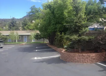Basalt Mountain Inn hotel thumbnail 6