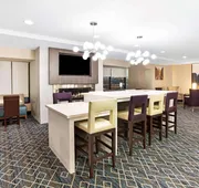 La Quinta Inn & Suites by Wyndham Denver Aurora Medical hotel detail image 7