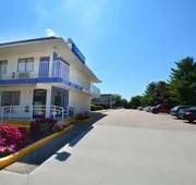 Motel 6 Windsor Locks, CT - Hartford hotel detail image 3