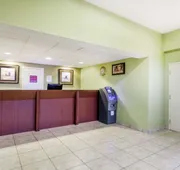 Days Inn by Wyndham Windsor Locks / Bradley Intl Airport hotel detail image 3