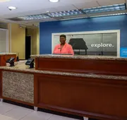 Hampton Inn & Suites Jacksonville Deerwood Park hotel detail image 4