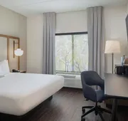 Fairfield Inn & Suites Lake City hotel detail image 4