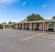 Super 8 by Wyndham Kissimmee/Orlando hotel detail image 4