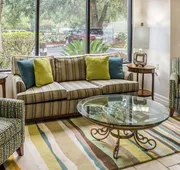 Econo Lodge Palm Coast Central hotel detail image 7