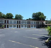 Sunset Inn hotel detail image 3