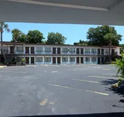 Sunset Inn hotel detail image 4