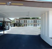 Sunset Inn hotel detail image 7