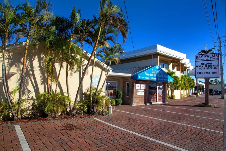 Bay Palms Waterfront Resort - Hotel and Marina hotel detail image 6