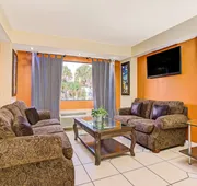 Days Inn & Suites by Wyndham Tampa/Fairground/Casino Area hotel detail image 4