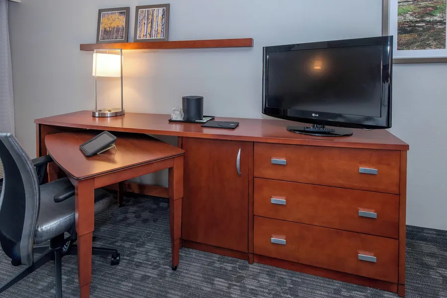 Courtyard by Marriott Albany hotel detail image 6
