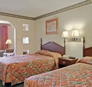 Days Inn & Suites by Wyndham Fort Valley hotel detail image 7