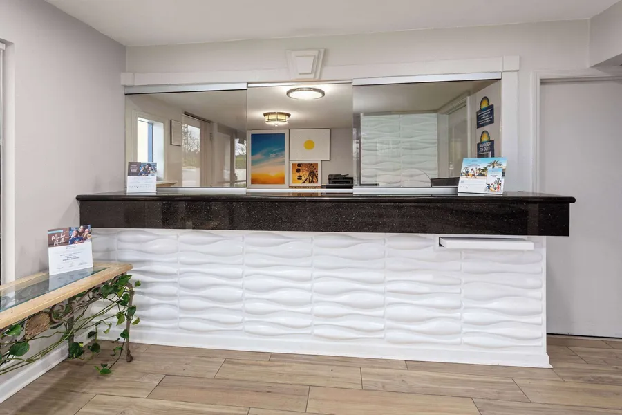Days Inn by Wyndham Douglasville-Atlanta-Fairburn Road hotel detail image 6