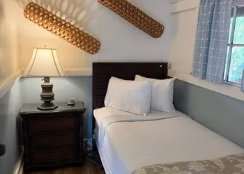 Volcano Village Estates hotel thumbnail 5