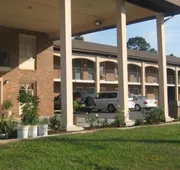 Scottish Inn & Suites hotel detail image 4