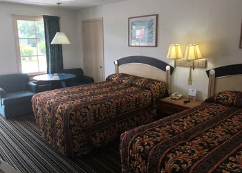 Scottish Inn & Suites hotel thumbnail 7
