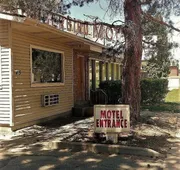 Thunderbird Motel hotel detail image 3