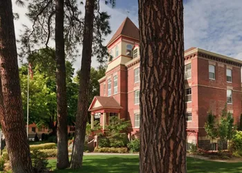 The Roosevelt Inn hotel thumbnail 3