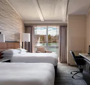 Lincolnshire Marriott Resort hotel detail image 7