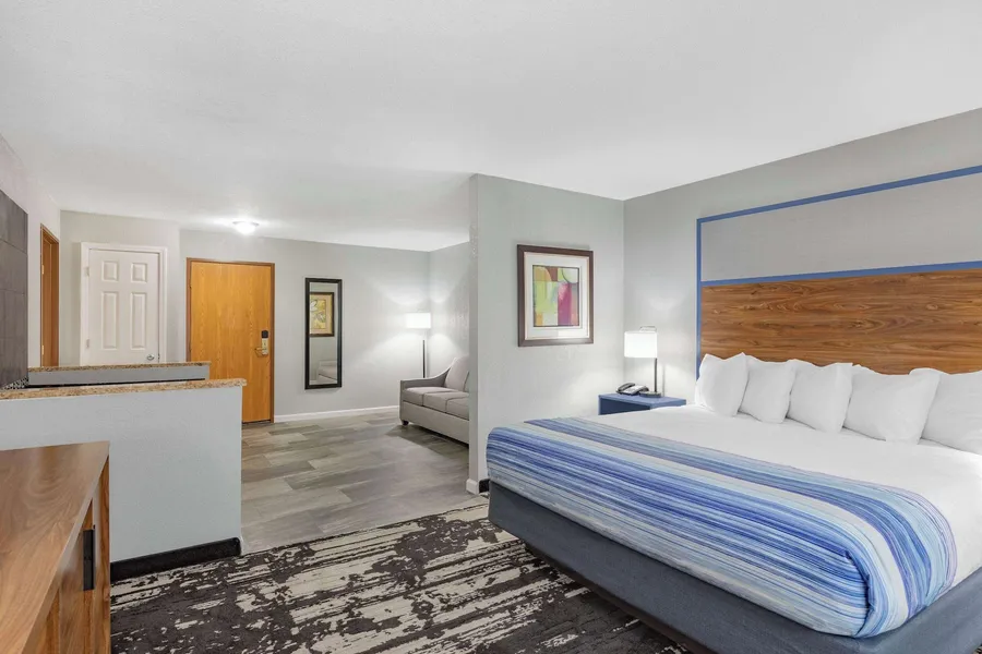 AmericInn by Wyndham Pella hotel detail image 6