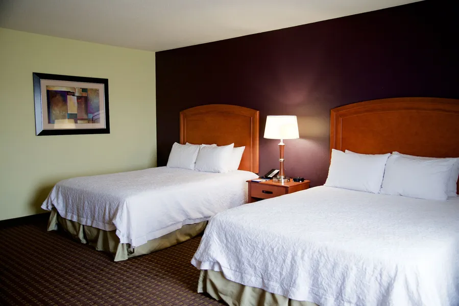 Hampton Inn & Suites Moline-Quad City Int'l Aprt hotel detail image 2