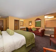 Quality Inn & Suites Grinnell near University hotel detail image 5