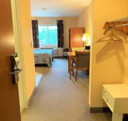 Super 8 by Wyndham Topeka at Forbes Landing hotel detail image 4