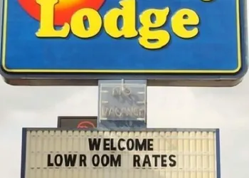 Holiday Lodge hotel thumbnail 4