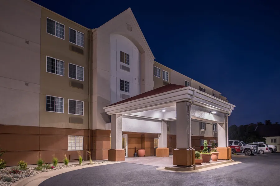 Candlewood Suites Topeka West by IHG hotel detail image 2