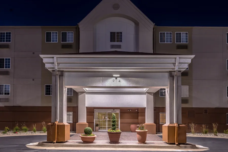 Candlewood Suites Topeka West by IHG hotel detail image 6