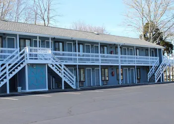The Atlantic Motel hotel thumbnail 3
