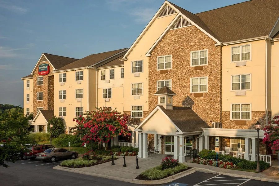 TownePlace Suites by Marriott Baltimore BWI Airport hotel detail image 2