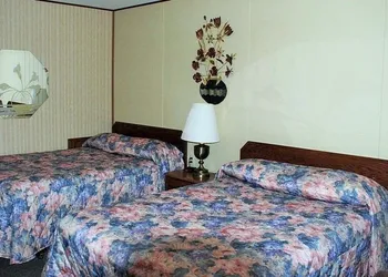 Budget Inn Long Praire hotel thumbnail 5