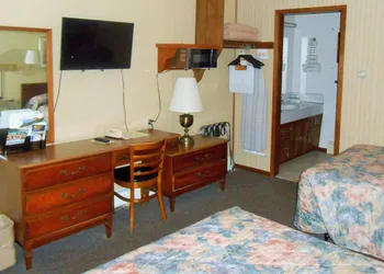 Budget Inn Long Praire hotel thumbnail 8