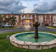 Comfort Inn & Suites Chesterfield - St. Louis hotel detail image 3