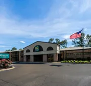 Quality Inn Tupelo Central hotel detail image 3