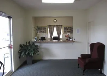 Royal Inn Taylorsville hotel thumbnail 3