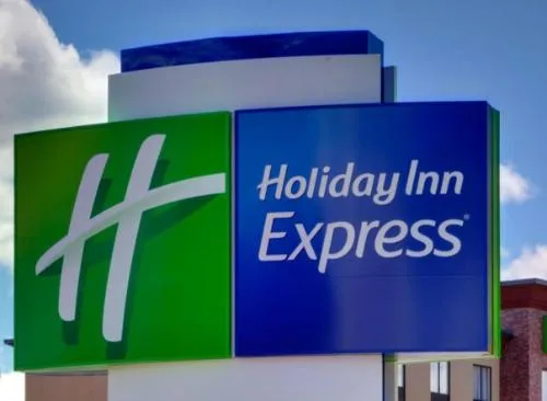 Holiday Inn Express & Suites Joplin Southeast by IHG hotel detail image 2