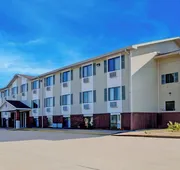 Capital O Amerihost Inn and Suites Kingdom City Hwy 54 MO hotel detail image 4