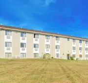 Capital O Amerihost Inn and Suites Kingdom City Hwy 54 MO hotel detail image 5