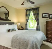 Squam Lake Inn hotel detail image 5