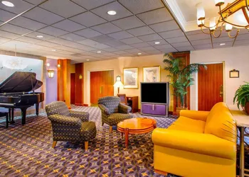 Quality Inn Meadowlands hotel thumbnail 7