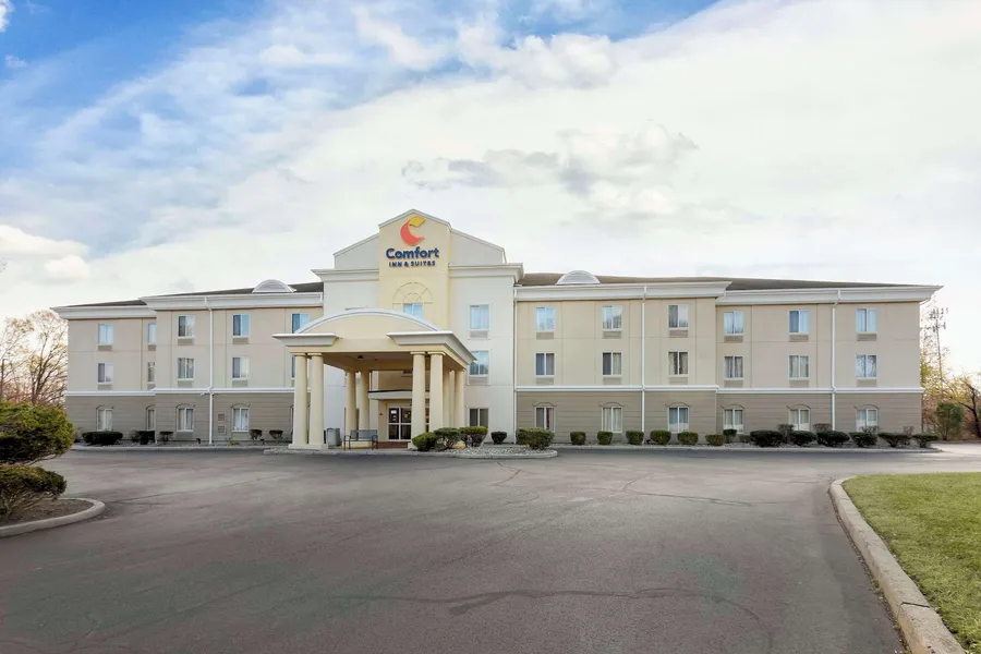 Comfort Inn & Suites Carneys Point - Pennsville hotel detail image 2
