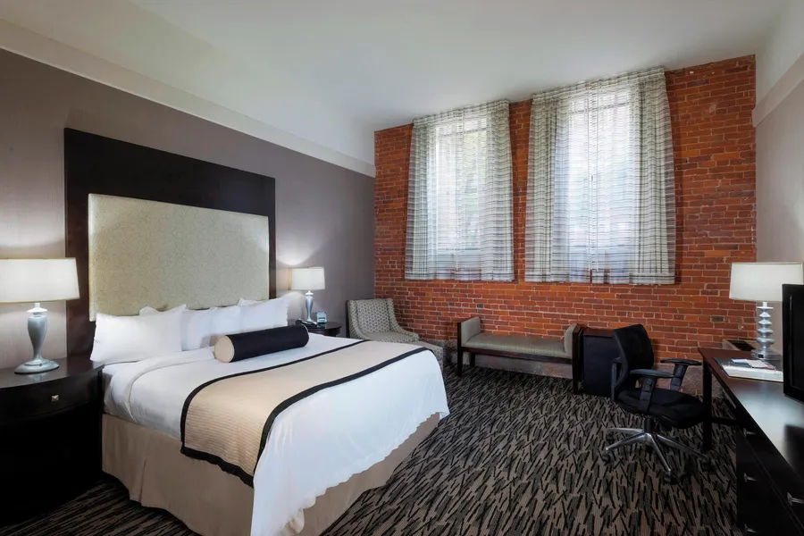 Fairfield Inn & Suites by Marriott Keene Downtown hotel detail image 6