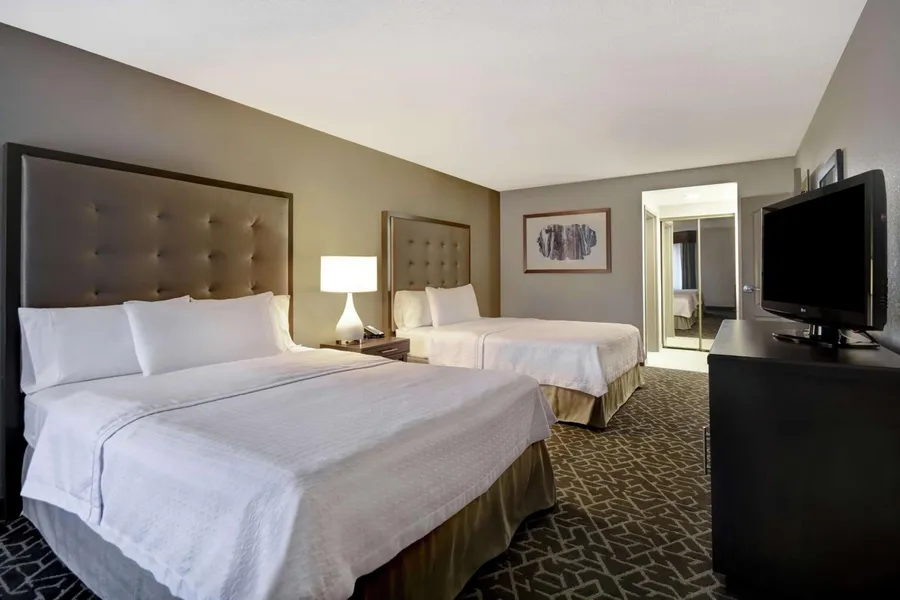 Homewood Suites by Hilton Edgewater hotel detail image 2